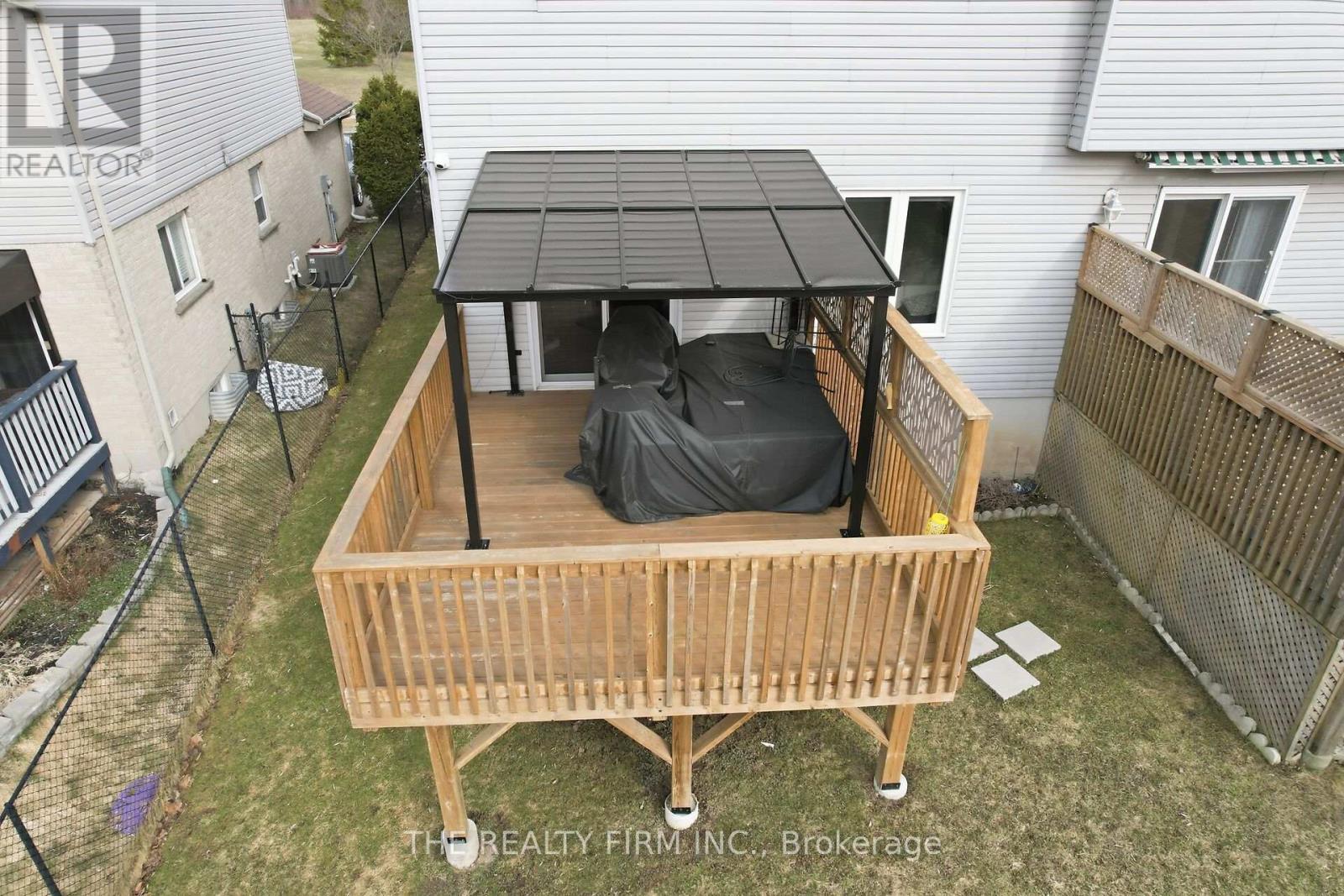 815 Deveron Crescent, London South, Ontario  N5Z 5B4 - Photo 35 - X12999986