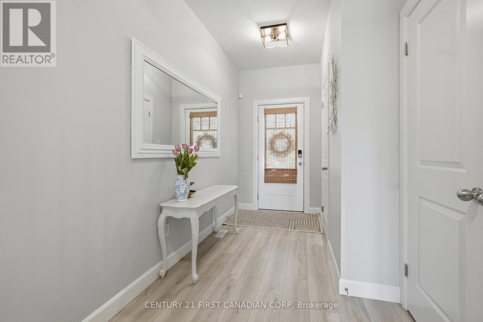 23 - 2491 Tokala Trail, London North, Ontario  N6G 0X1 - Photo 5 - X13000034