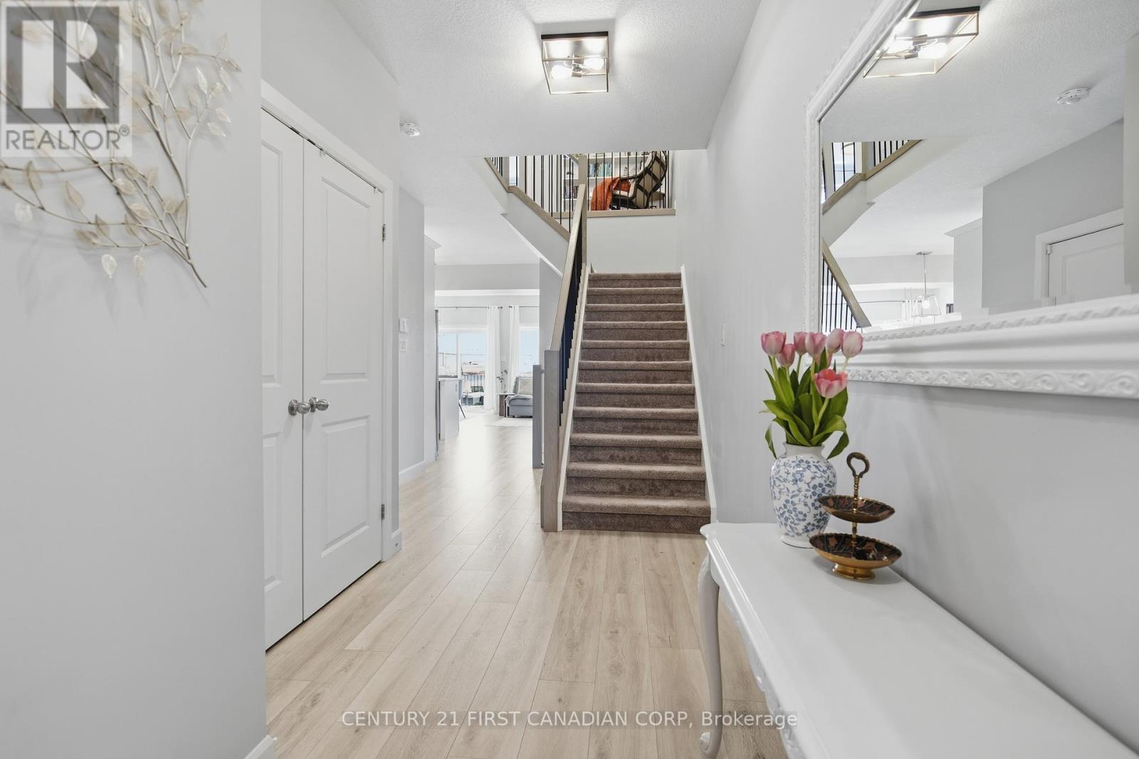 23 - 2491 Tokala Trail, London North, Ontario  N6G 0X1 - Photo 6 - X13000034