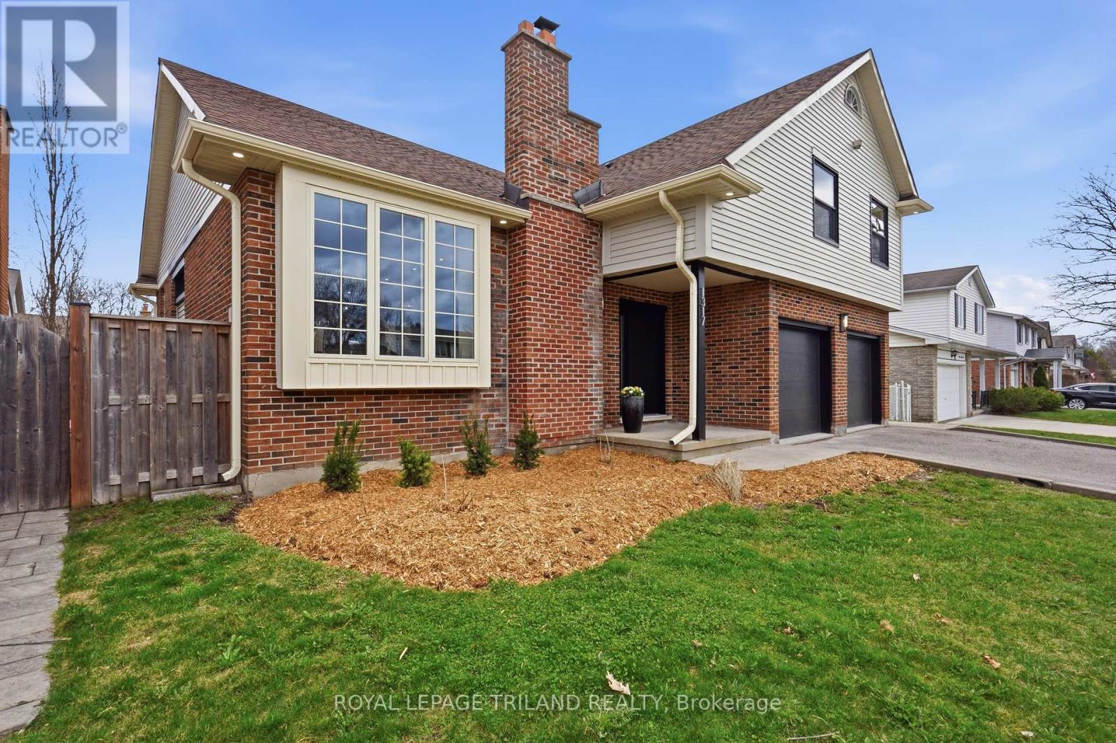 1317 Hastings Drive, London North, Ontario  N5X 2J1 - Photo 2 - X13000130