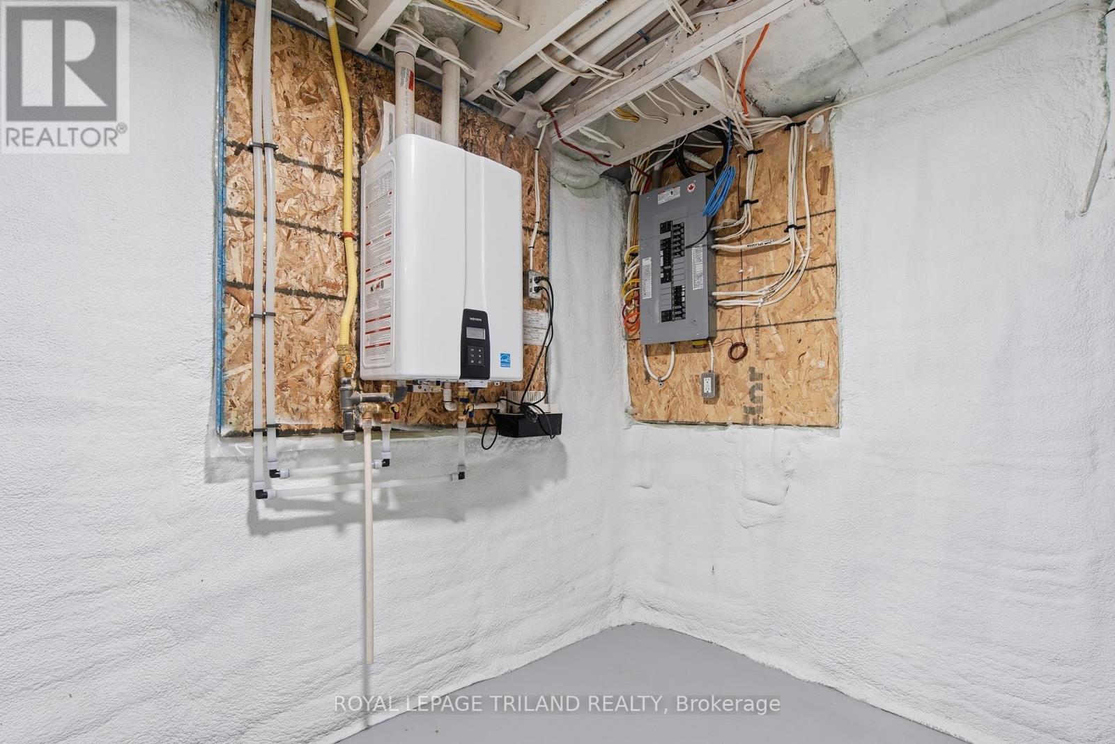 1317 Hastings Drive, London North, Ontario  N5X 2J1 - Photo 38 - X13000130