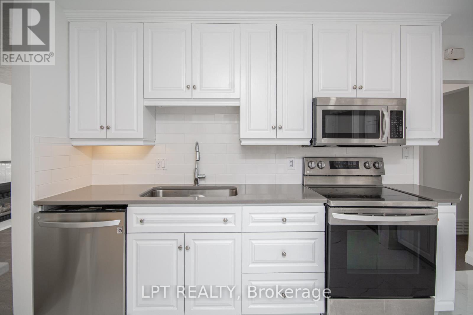 2317 Elmira Drive, Ottawa, Ontario K2C 1H3 - Photo 20 - X13000046