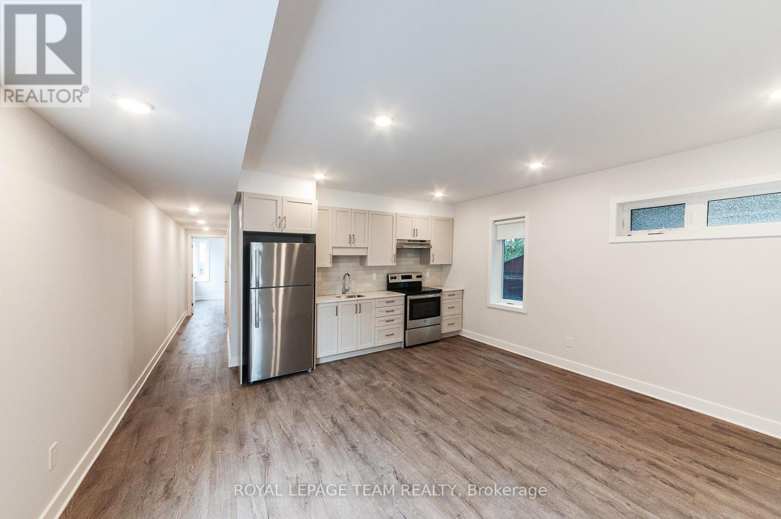 149 Willow Street, Ottawa, Ontario  K1R 6W2 - Photo 2 - X13000054