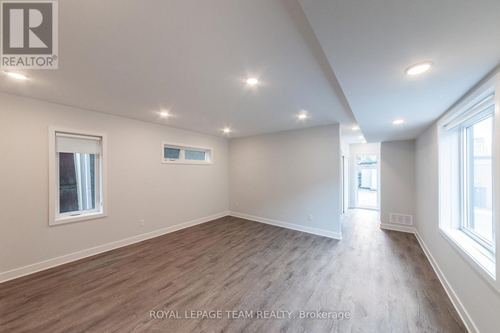 149 Willow Street, Ottawa, Ontario  K1R 6W2 - Photo 4 - X13000054