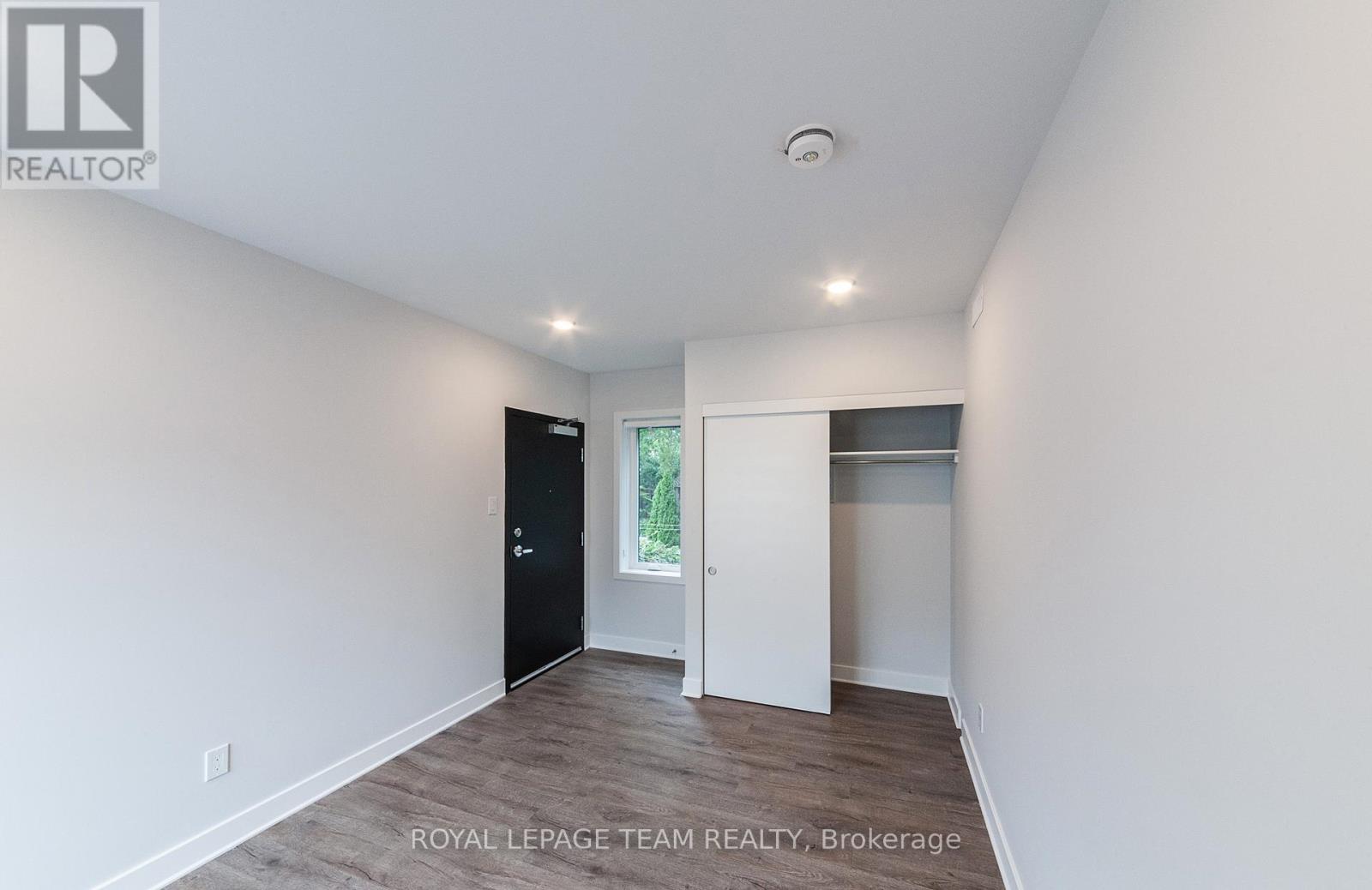 149 Willow Street, Ottawa, Ontario  K1R 6W2 - Photo 8 - X13000054