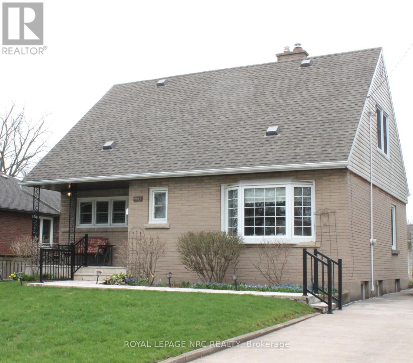 6987 DELL AVENUE, Niagara Falls, Ontario