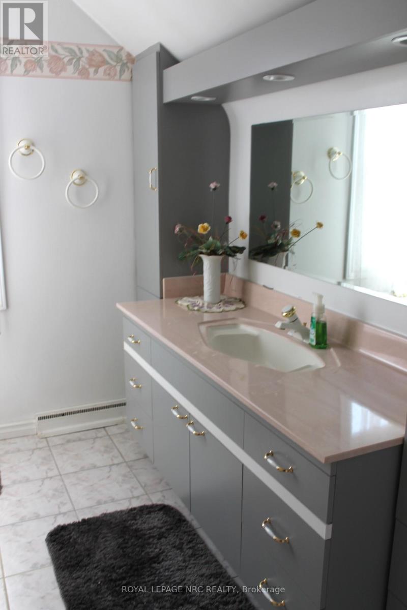 6987 Dell Avenue, Niagara Falls, Ontario  L2G 4W1 - Photo 20 - X13000030