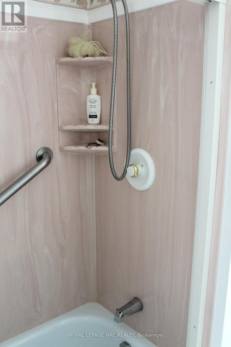 6987 Dell Avenue, Niagara Falls, Ontario  L2G 4W1 - Photo 22 - X13000030