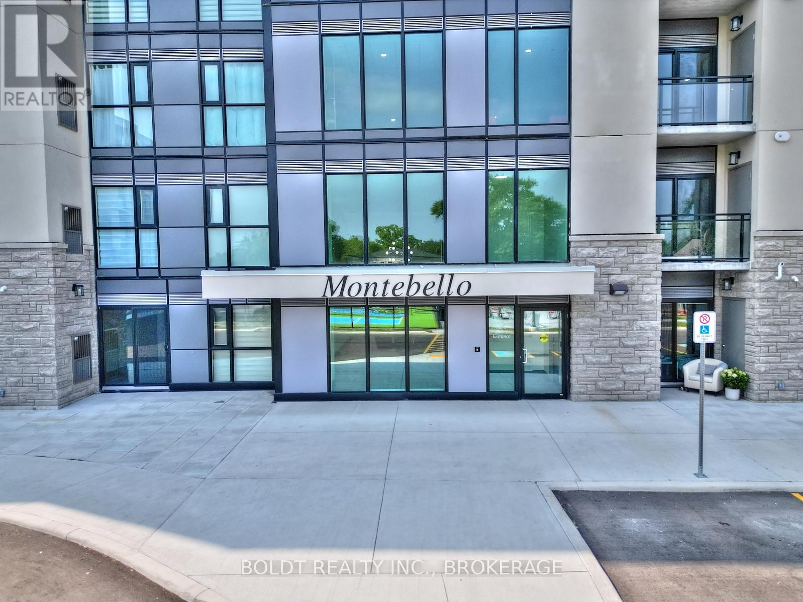 Gl 11 - 50 Herrick Avenue, St. Catharines, Ontario L2P 0G3 - Photo 2 - X13000160