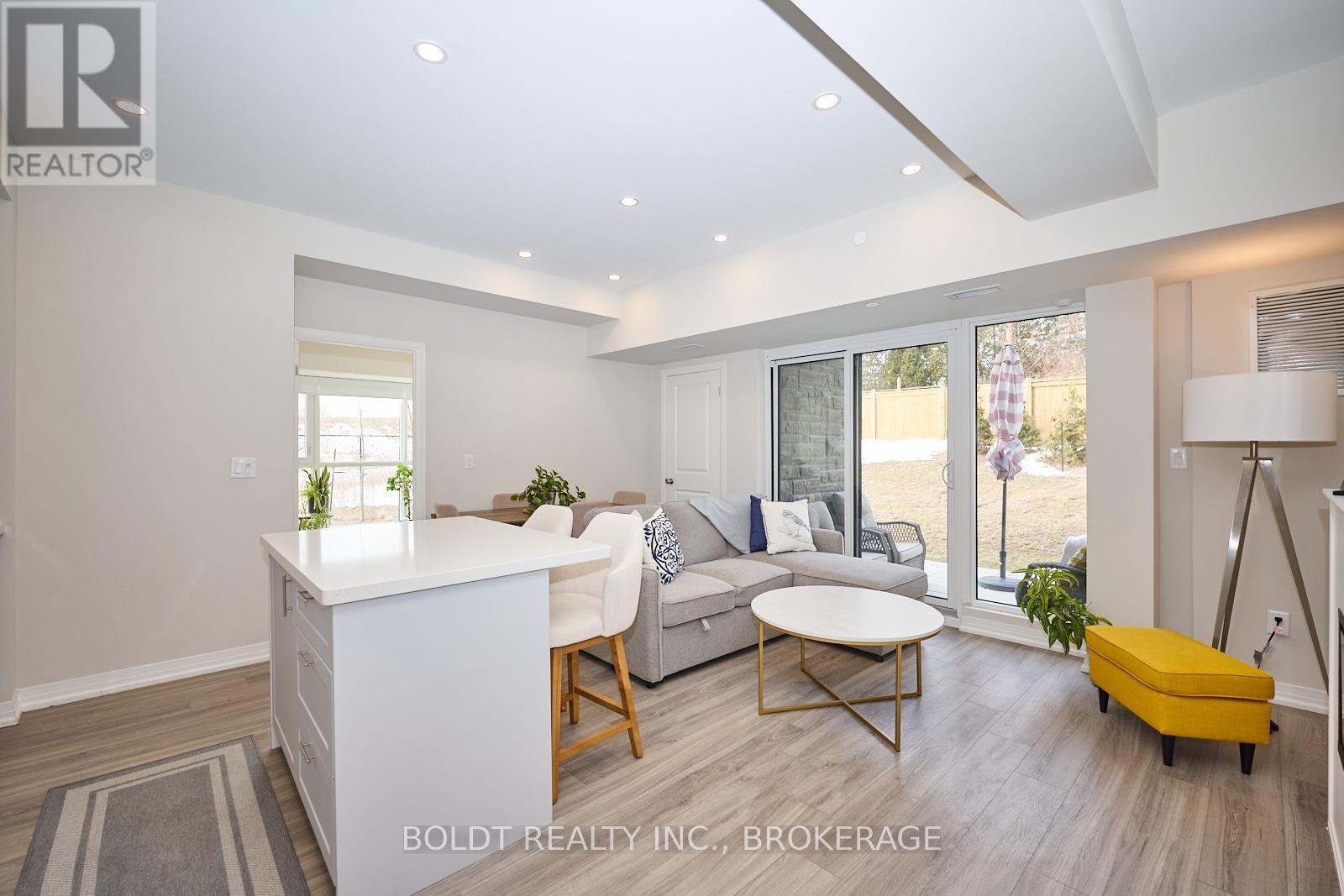 Gl 11 - 50 Herrick Avenue, St. Catharines, Ontario L2P 0G3 - Photo 5 - X13000160