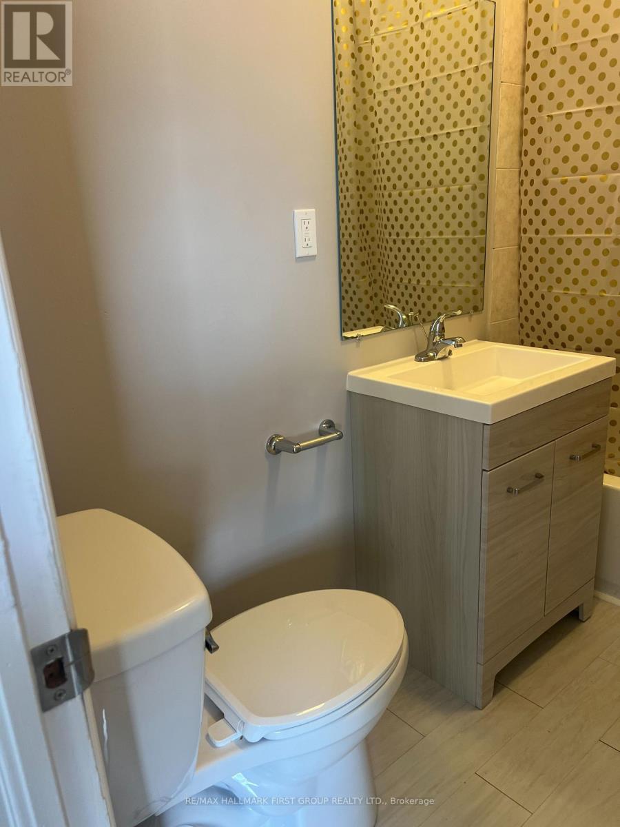 4 - 730 Simcoe Street S, Oshawa, Ontario  L1H 4M7 - Photo 11 - E12864078