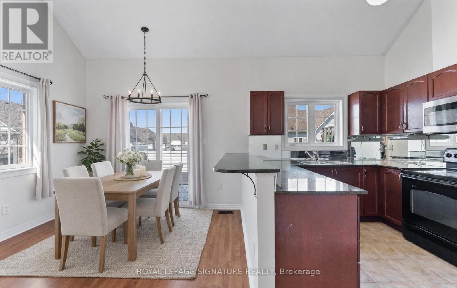 23 Yewtree Way, Whitby, Ontario  L1R 0C7 - Photo 13 - E12994682