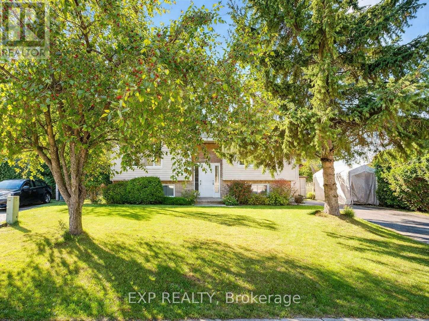 B - 898 BELVEDERE AVENUE, Clarence-Rockland, Ontario