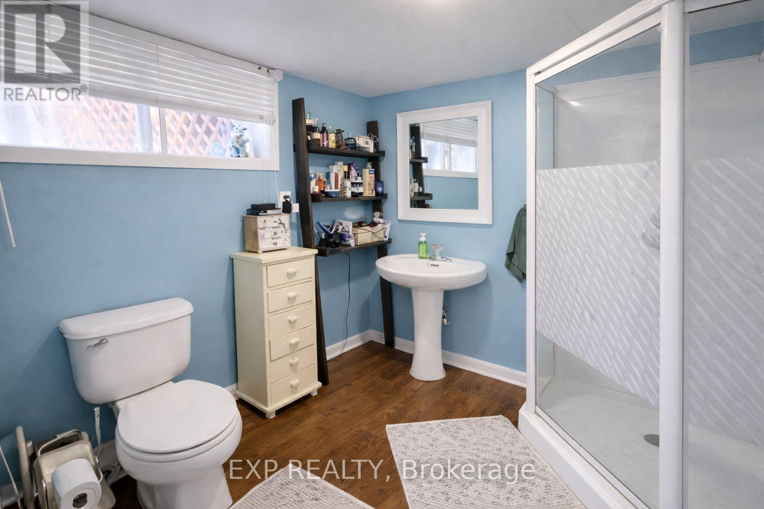 B - 898 Belvedere Avenue, Clarence-Rockland, Ontario K4K 1H1 - Photo 6 - X12926316