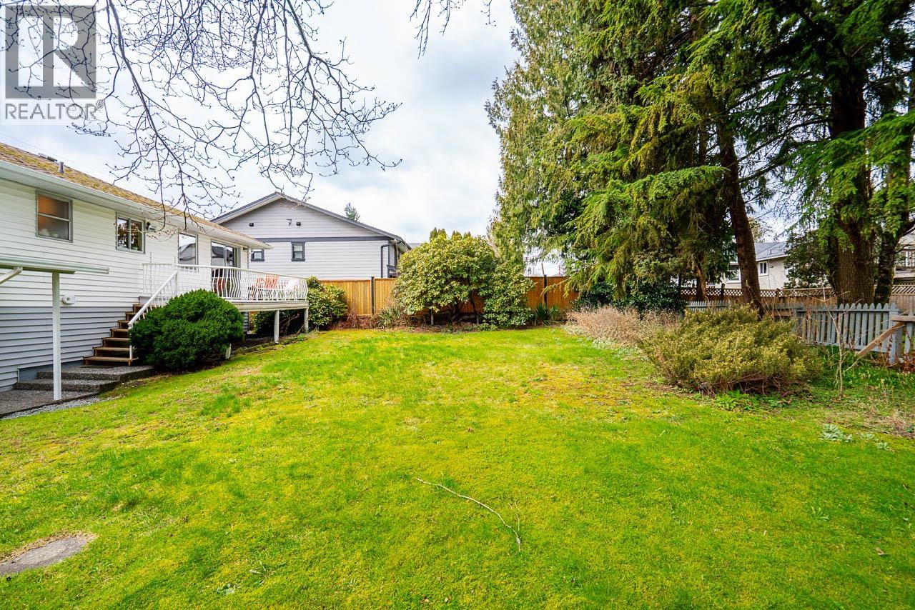 2293 Warrenton Avenue, Coquitlam, British Columbia  V3K 3M4 - Photo 10 - R3098979