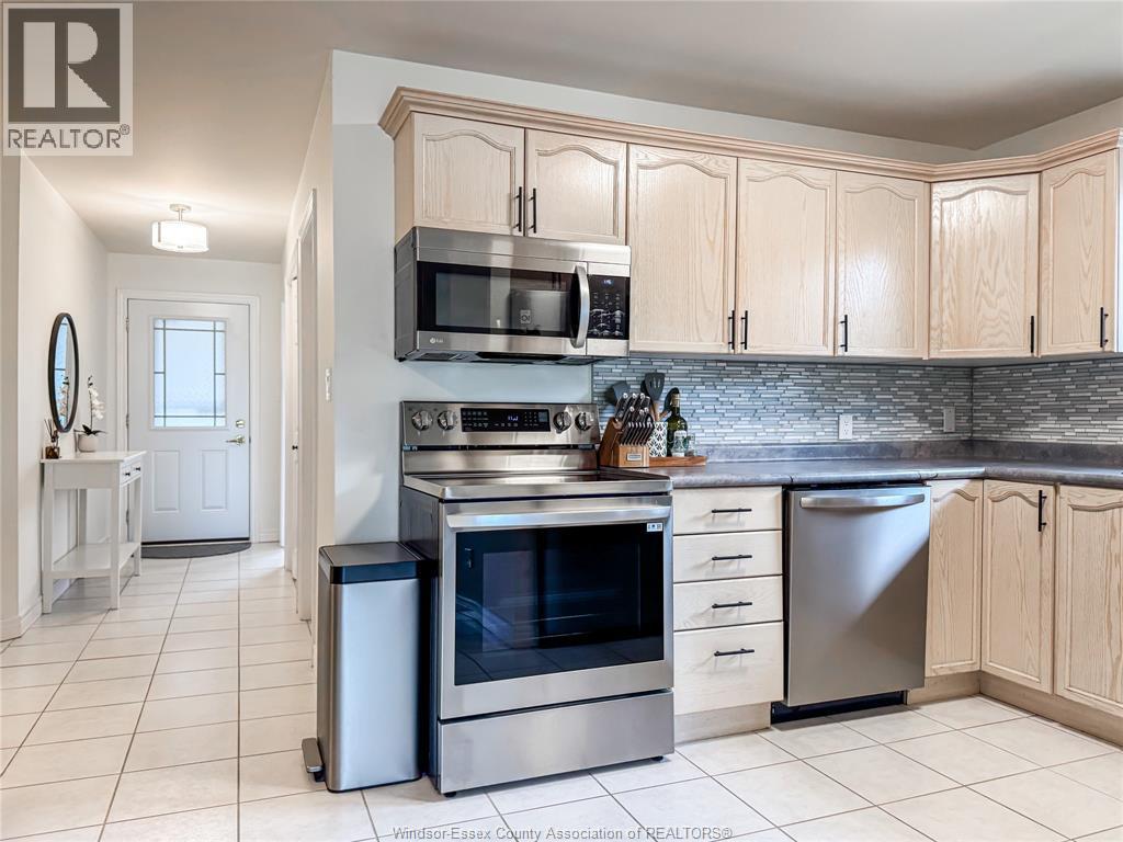 1837 Questa Drive, Windsor, Ontario  N8P 1M5 - Photo 9 - 26008182