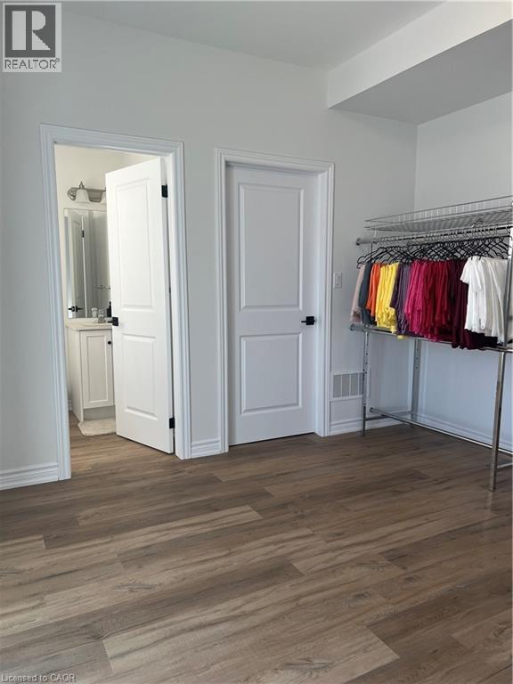 314 Equestrian Way Unit# 33, Cambridge, Ontario  N3E 0E4 - Photo 4 - 40820696