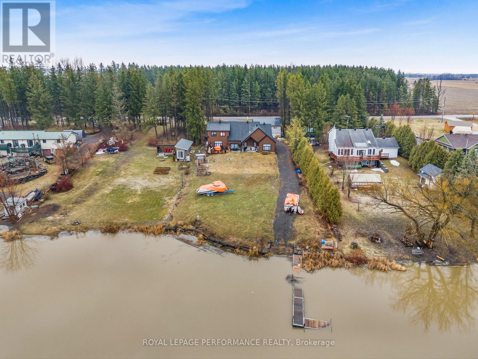 573 Bay Road, Alfred And Plantagenet, Ontario  K0B 1A0 - Photo 4 - X12874418