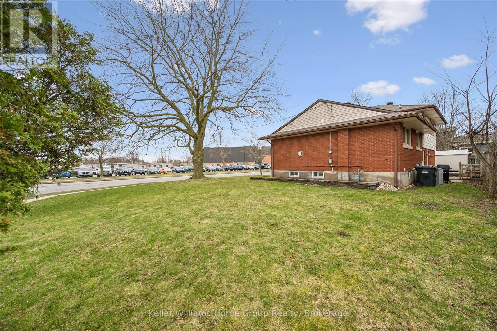 44 Meyer Drive, Guelph, Ontario  N1E 4H2 - Photo 39 - X13000176