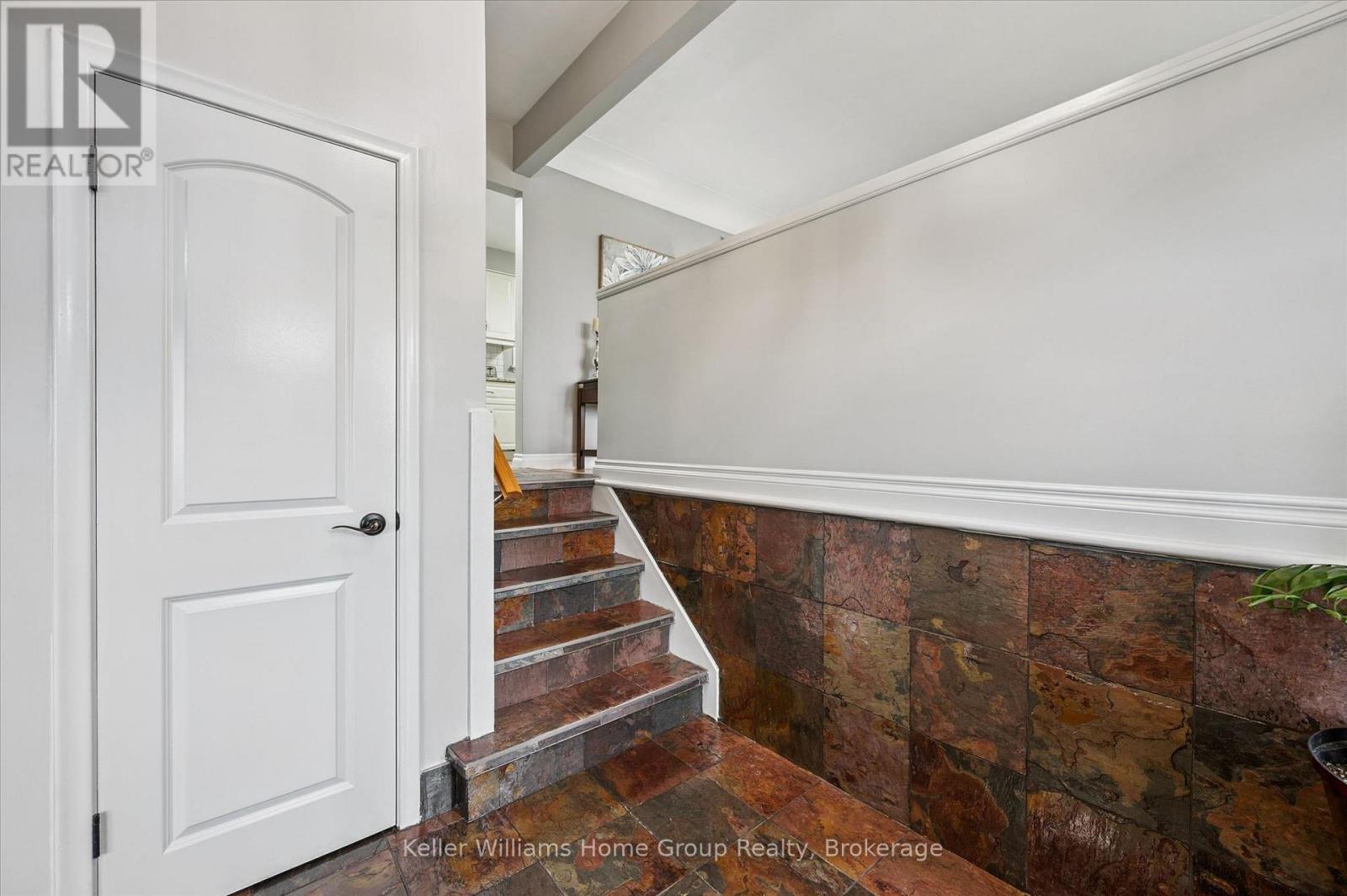 44 Meyer Drive, Guelph, Ontario  N1E 4H2 - Photo 8 - X13000176