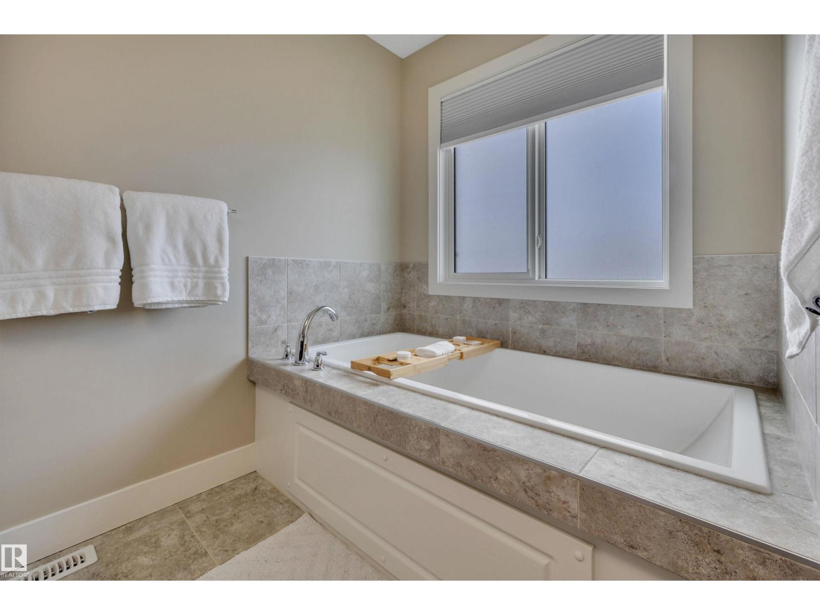 8945 24 Av Sw, Edmonton, Alberta  T6X 2C2 - Photo 29 - E4482294