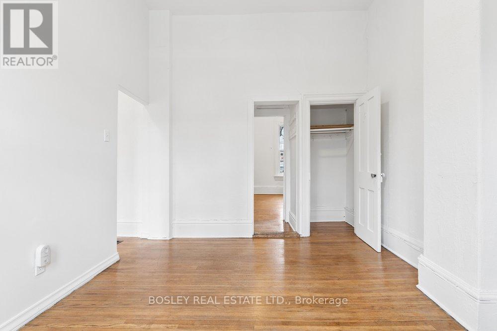 221 Beverley Street, Toronto, Ontario  M5T 1Z4 - Photo 21 - C13000004