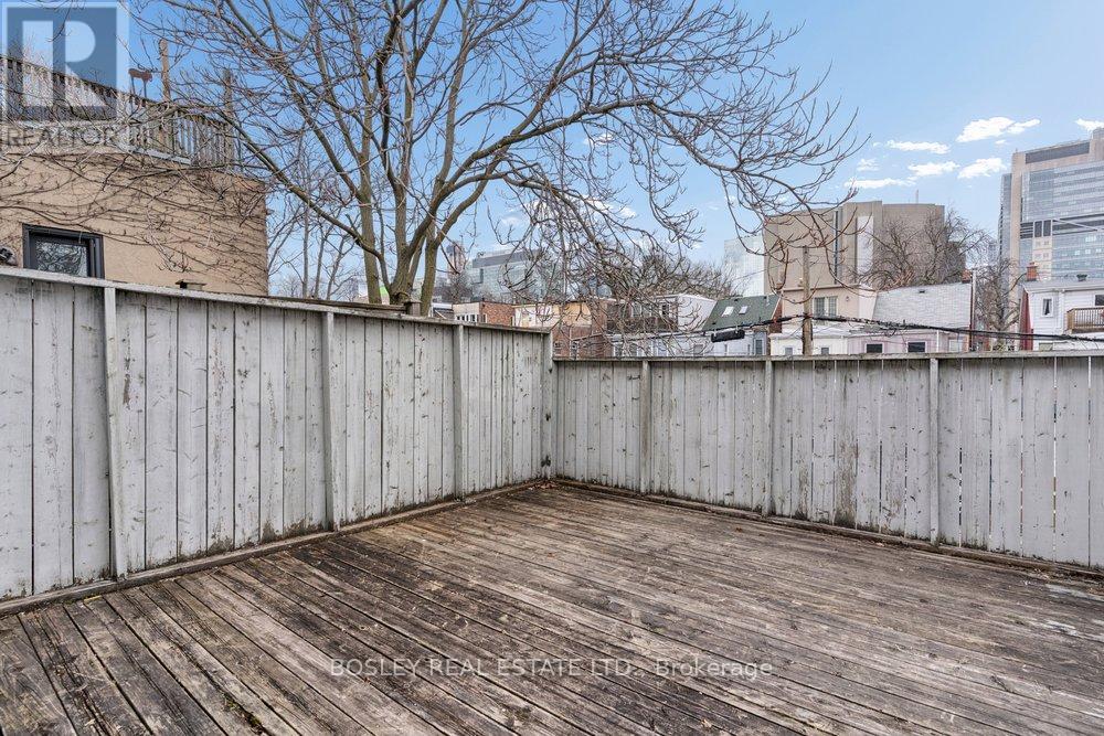 221 Beverley Street, Toronto, Ontario  M5T 1Z4 - Photo 25 - C13000004