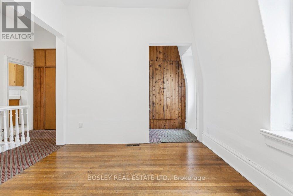 221 Beverley Street, Toronto, Ontario  M5T 1Z4 - Photo 32 - C13000004