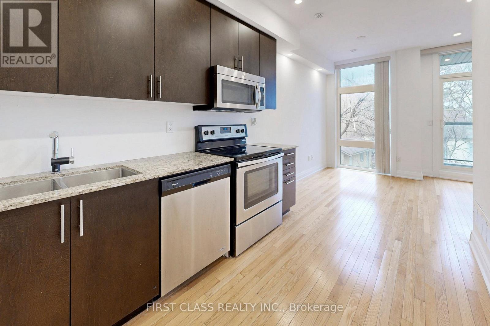 79 - 23 Eldora Avenue, Toronto, Ontario  M2M 1R3 - Photo 12 - C13000060