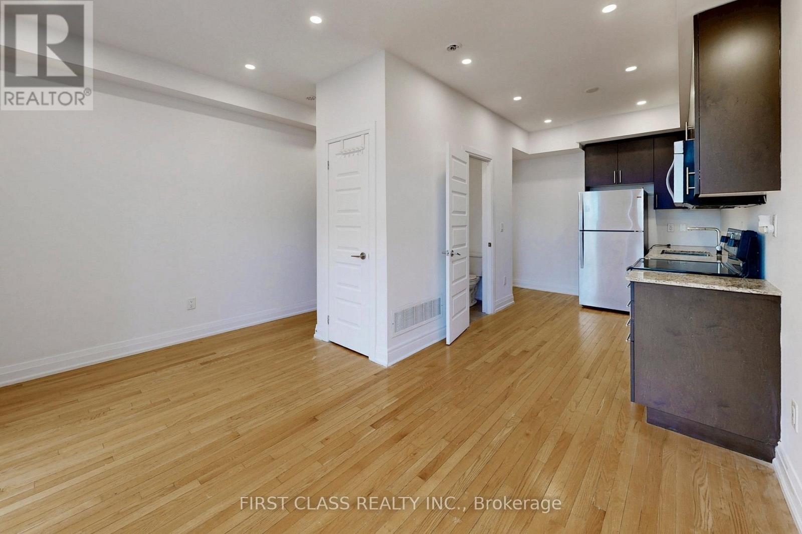 79 - 23 Eldora Avenue, Toronto, Ontario  M2M 1R3 - Photo 14 - C13000060