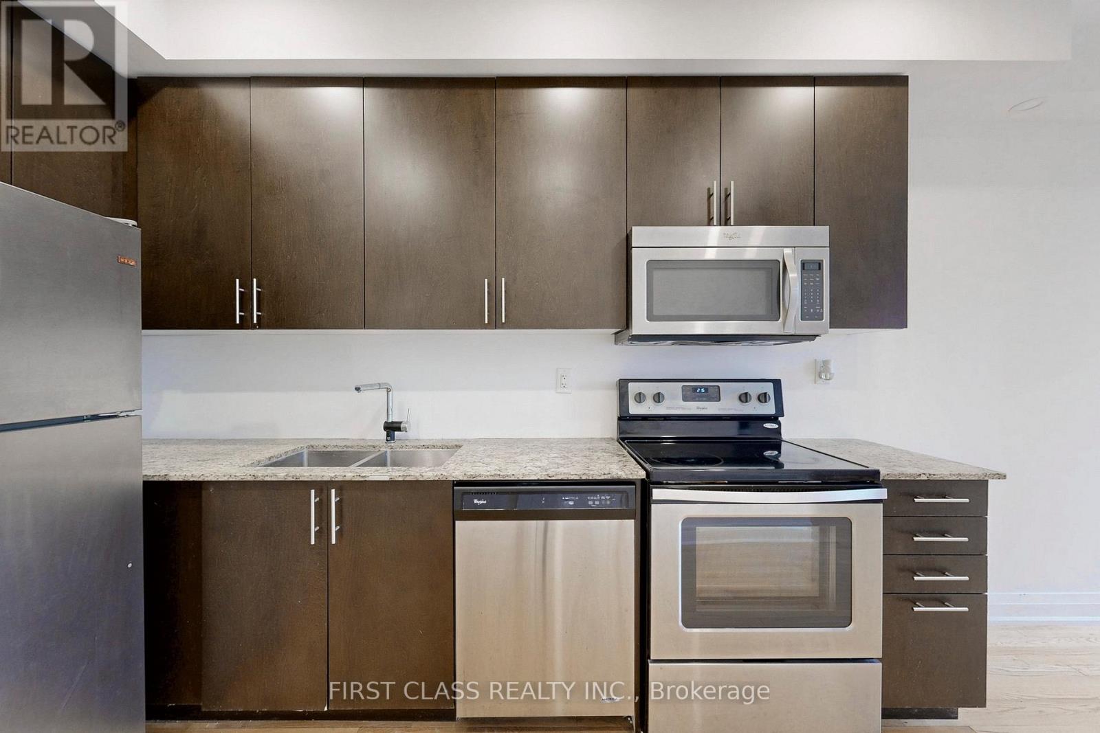 79 - 23 Eldora Avenue, Toronto, Ontario  M2M 1R3 - Photo 18 - C13000060