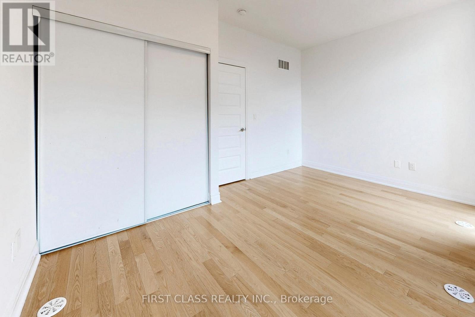 79 - 23 Eldora Avenue, Toronto, Ontario  M2M 1R3 - Photo 29 - C13000060