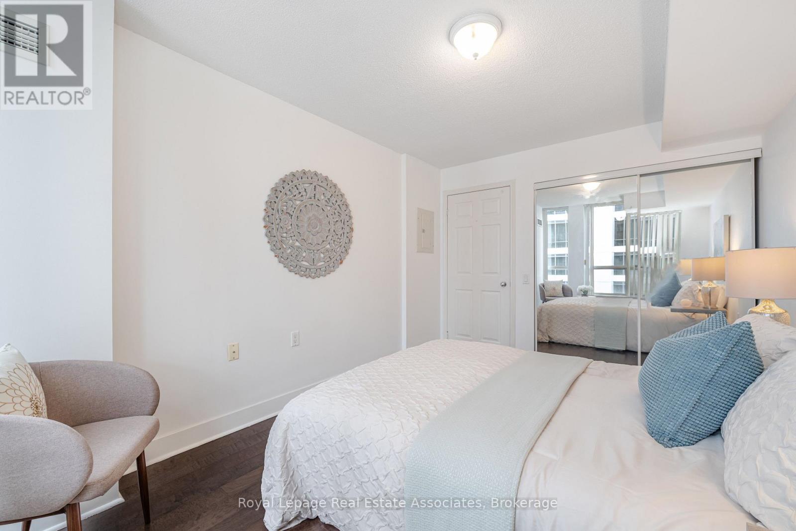 1507 - 388 Bloor Street E, Toronto, Ontario  M4W 3W9 - Photo 19 - C13000096