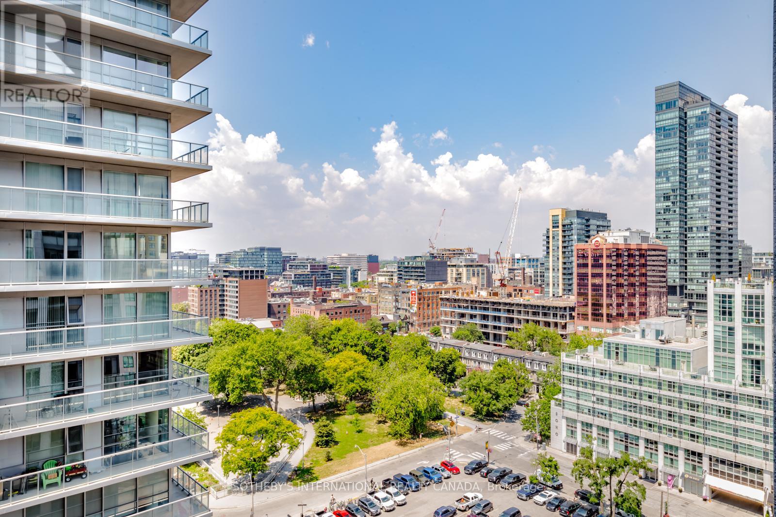 1705 - 20 Blue Jays Way, Toronto, Ontario  M5V 3W6 - Photo 15 - C13000104