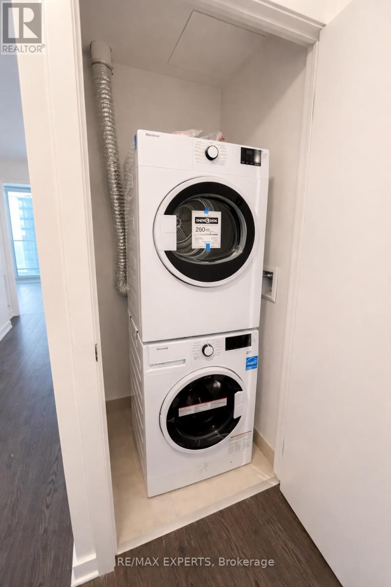 1518 - 20 O'neil Road, Toronto, Ontario  M3C 0R2 - Photo 11 - C13000172