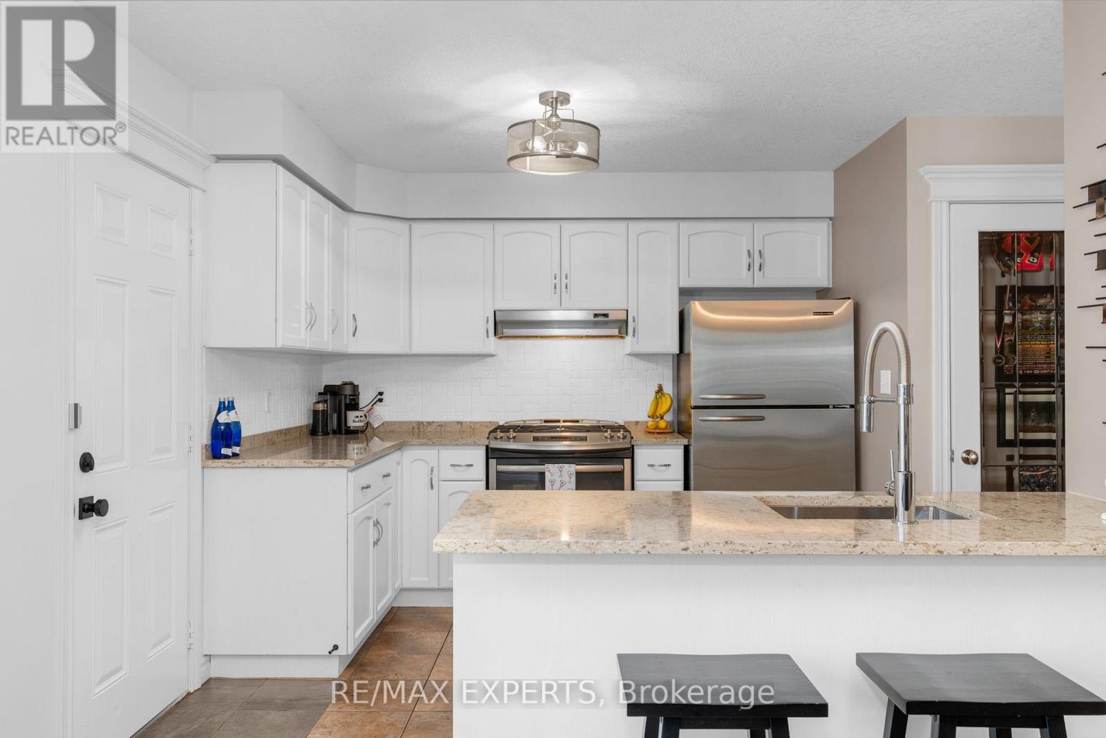 418 Main Street S, Guelph/eramosa, Ontario  N0B 2K0 - Photo 6 - X12481036