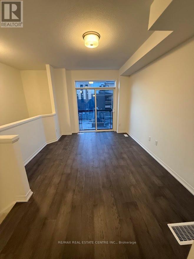 19 - 313 Conklin Rd Road, Brantford, Ontario  N3T 0Y8 - Photo 2 - X12994028