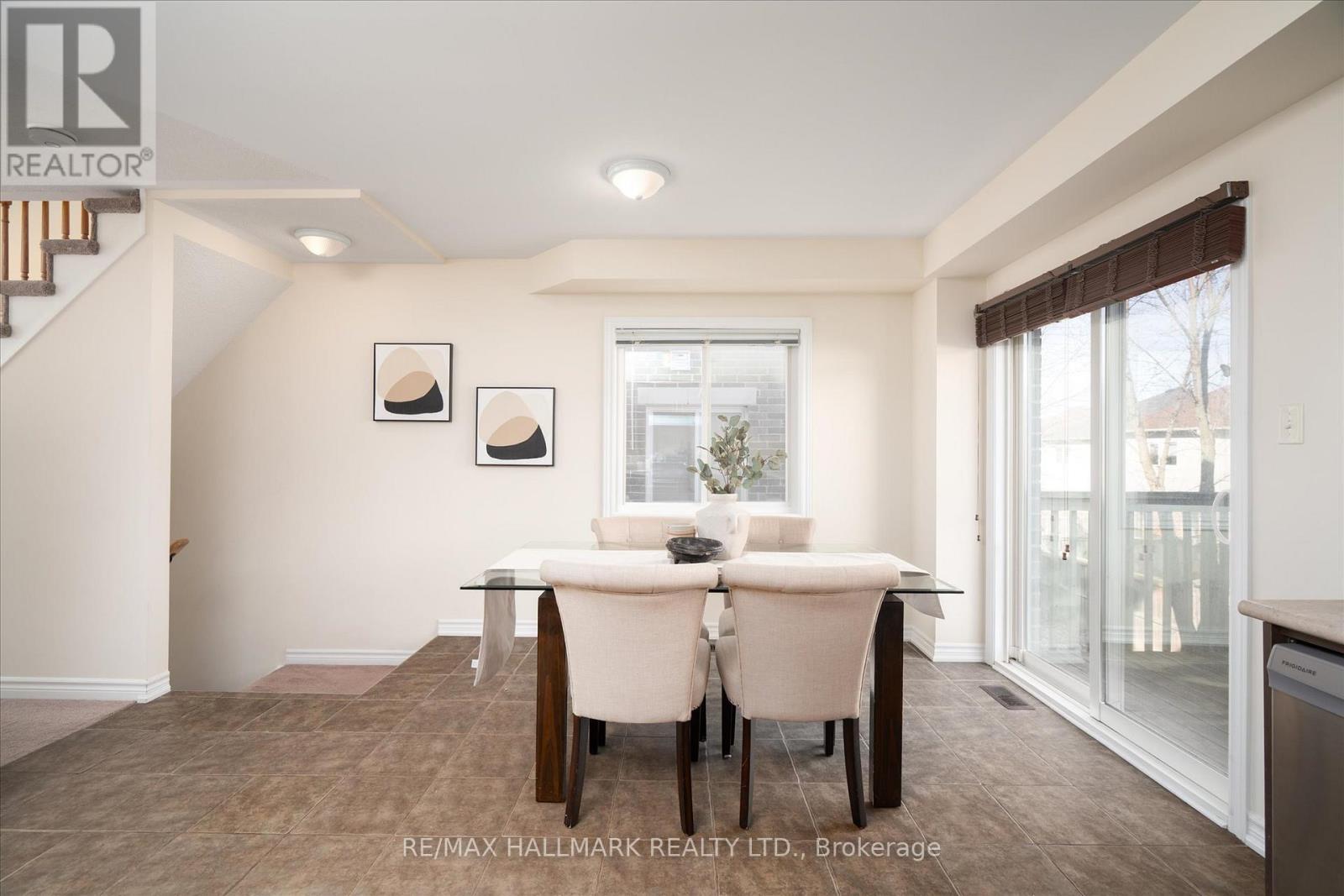 32 Katerson Lane, Clarington, Ontario  L1E 0E9 - Photo 7 - E13000056