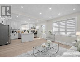 961 VICTORIA PARK AVENUE, Toronto, Ontario