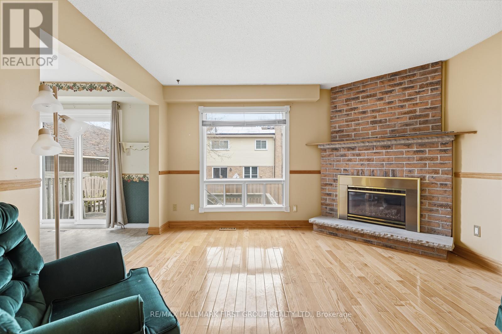 56 Gilmour Drive, Ajax, Ontario  L1S 5J3 - Photo 5 - E13000068