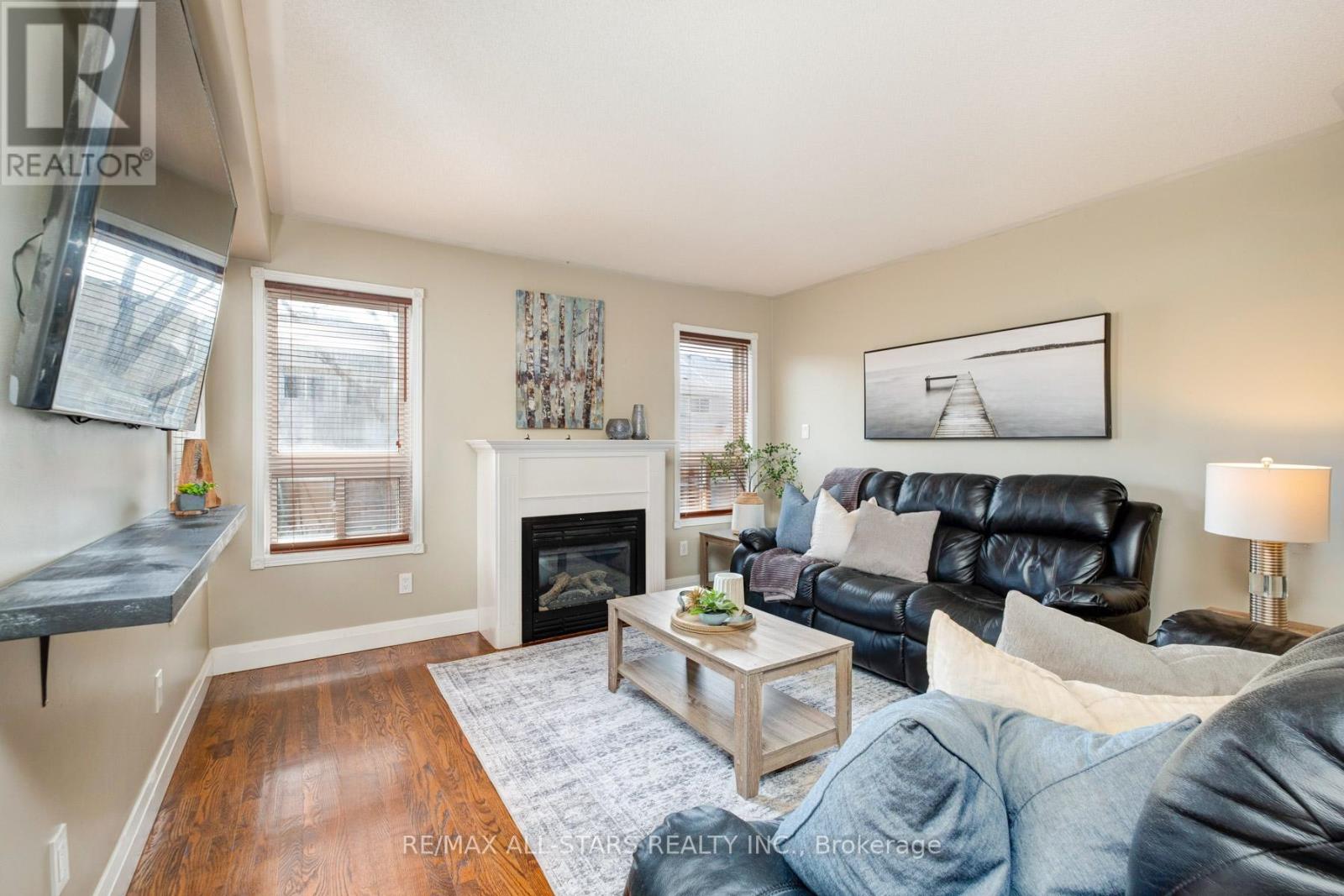 72 Wessex Drive, Whitby, Ontario  L1M 2C2 - Photo 15 - E13000100