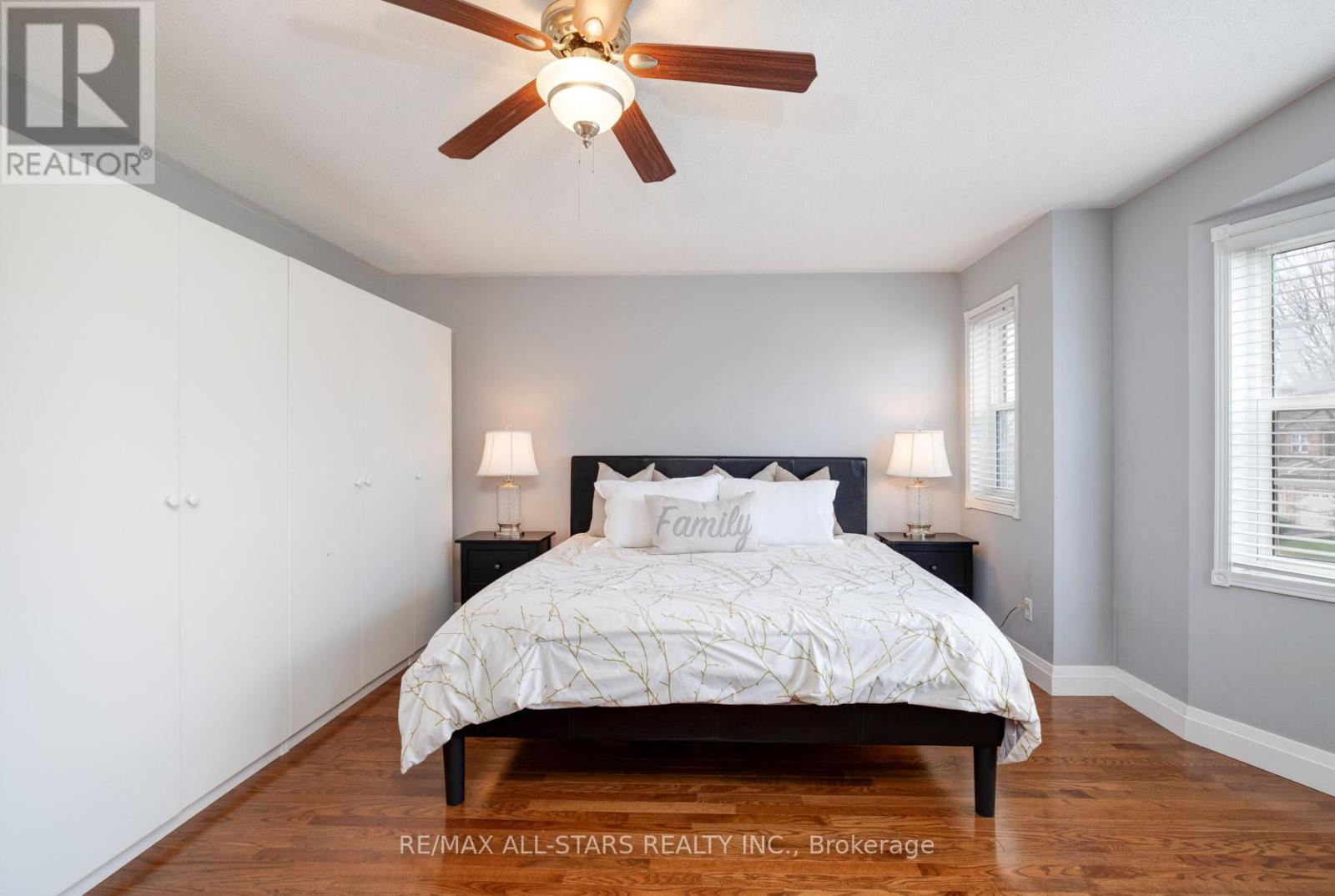 72 Wessex Drive, Whitby, Ontario  L1M 2C2 - Photo 28 - E13000100