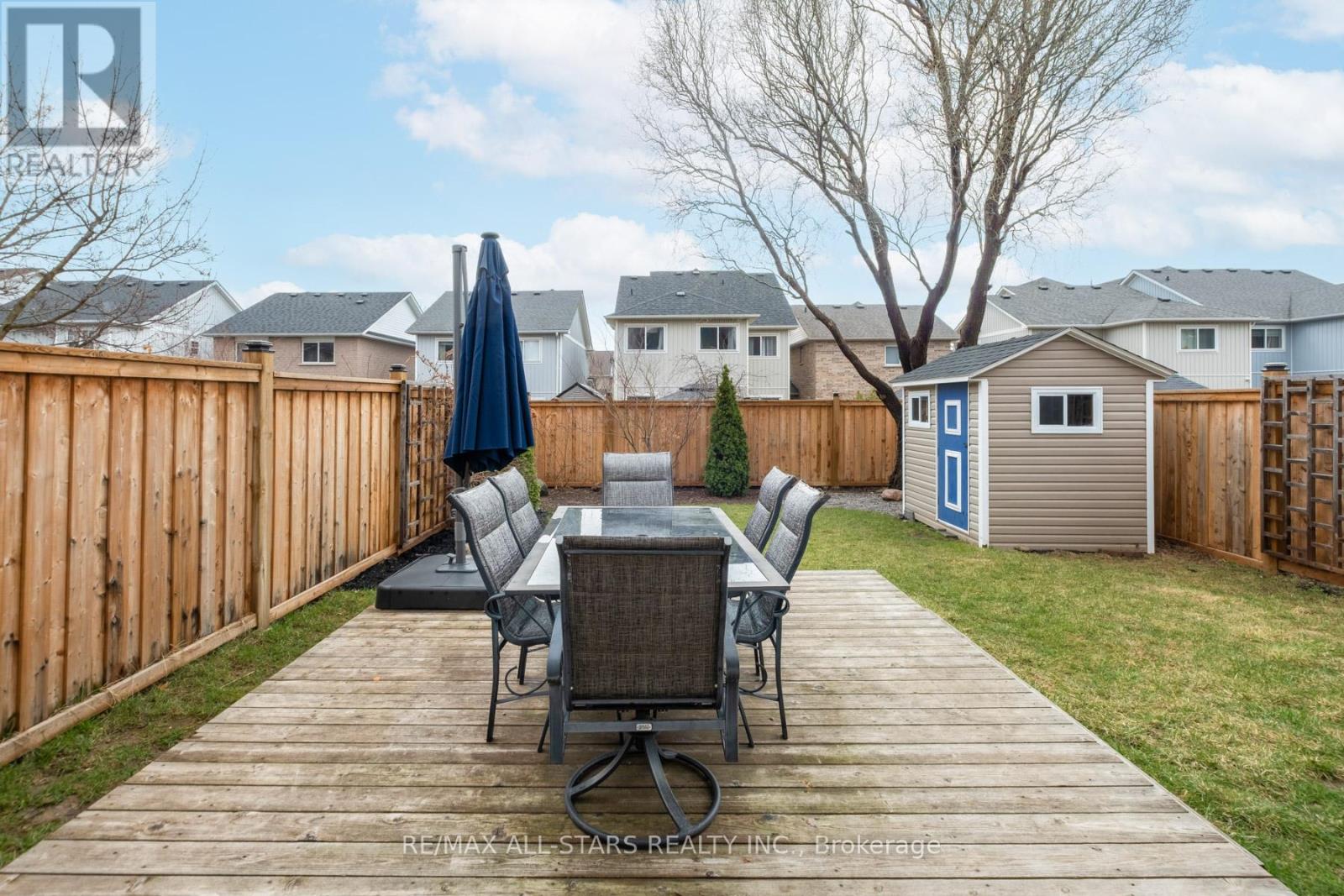 72 Wessex Drive, Whitby, Ontario  L1M 2C2 - Photo 6 - E13000100