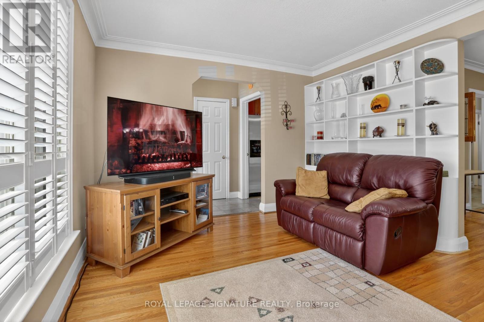 104 Ferris Road, Toronto, Ontario  M4B 1G4 - Photo 7 - E13000122