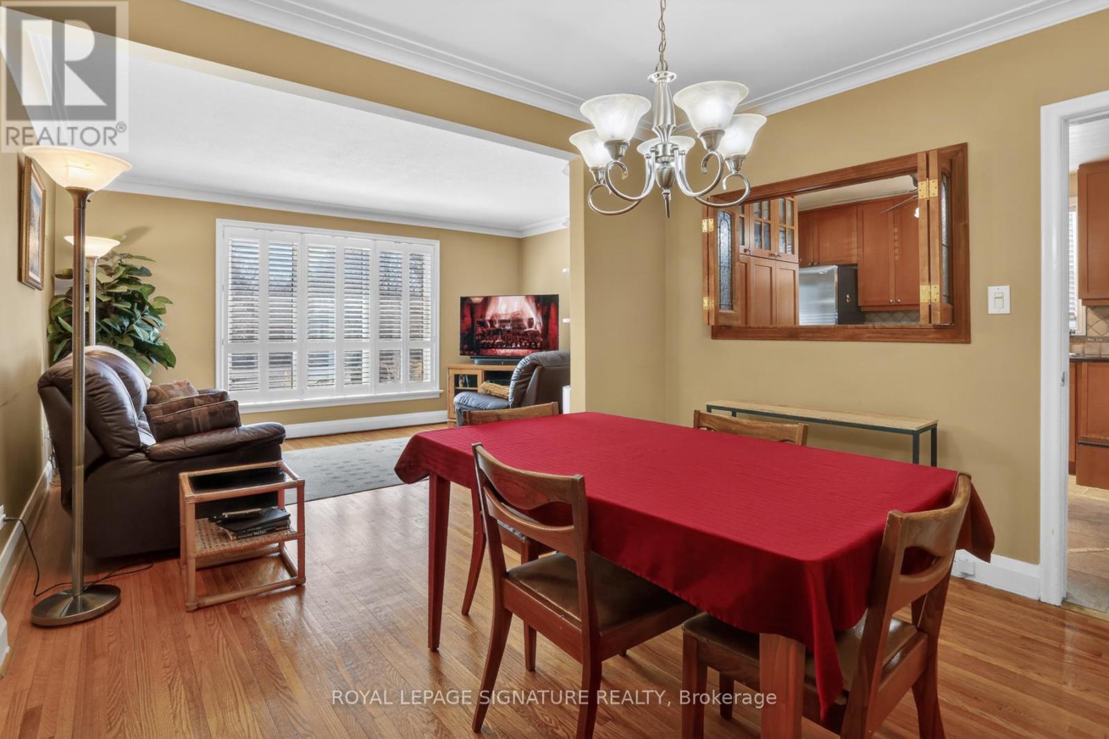 104 Ferris Road, Toronto, Ontario  M4B 1G4 - Photo 8 - E13000122