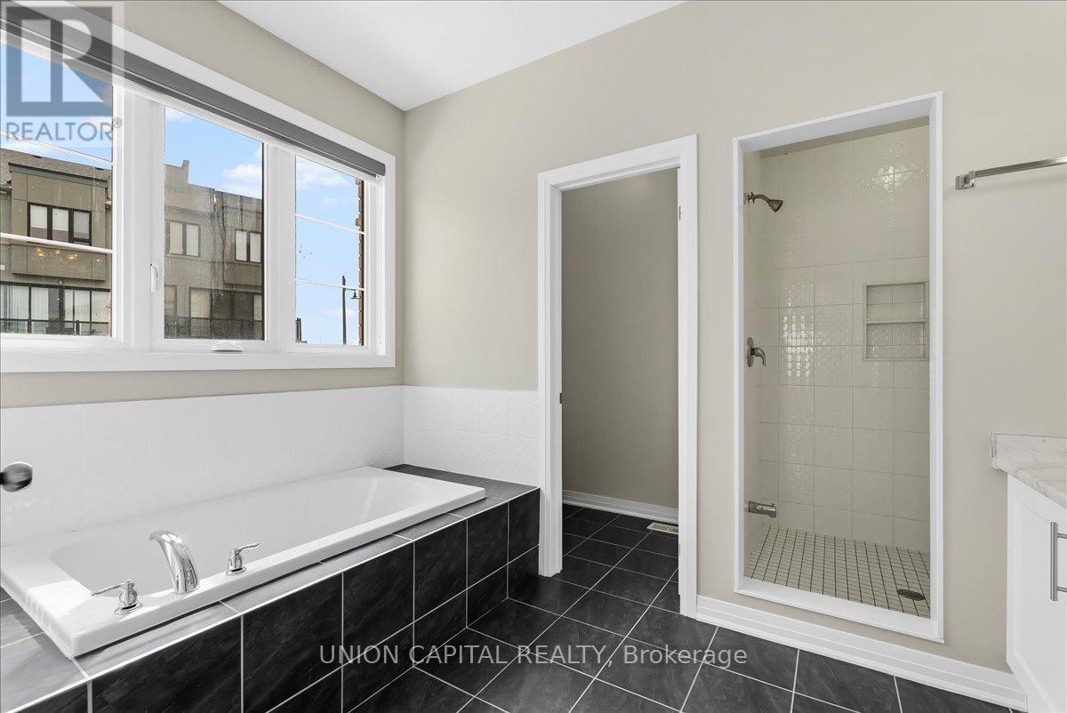 11 Sailors Landing, Clarington, Ontario  L1C 7G4 - Photo 16 - E13000154