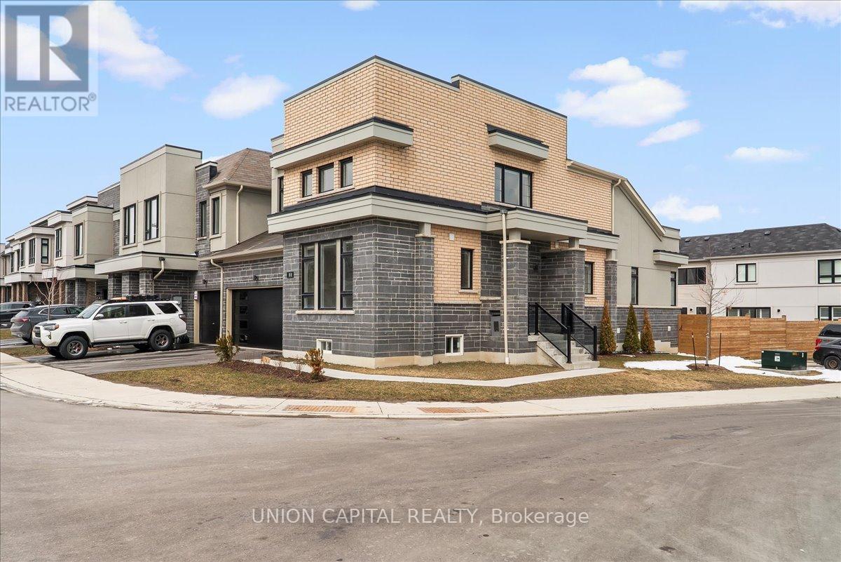 11 Sailors Landing, Clarington, Ontario  L1C 7G4 - Photo 2 - E13000154