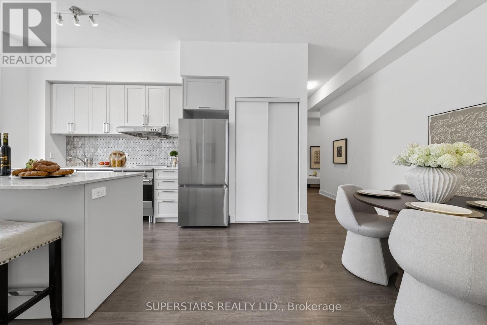 817 - 278 Buchanan Drive, Markham, Ontario  L3R 6J1 - Photo 13 - N12999434