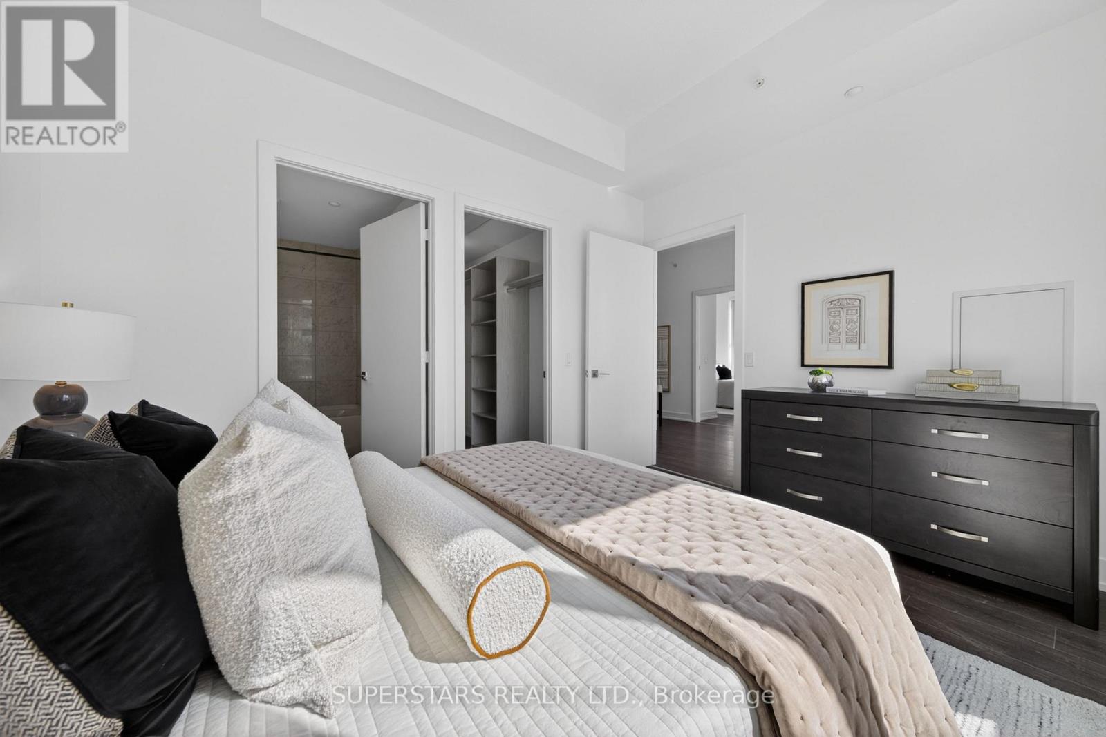 817 - 278 Buchanan Drive, Markham, Ontario  L3R 6J1 - Photo 15 - N12999434