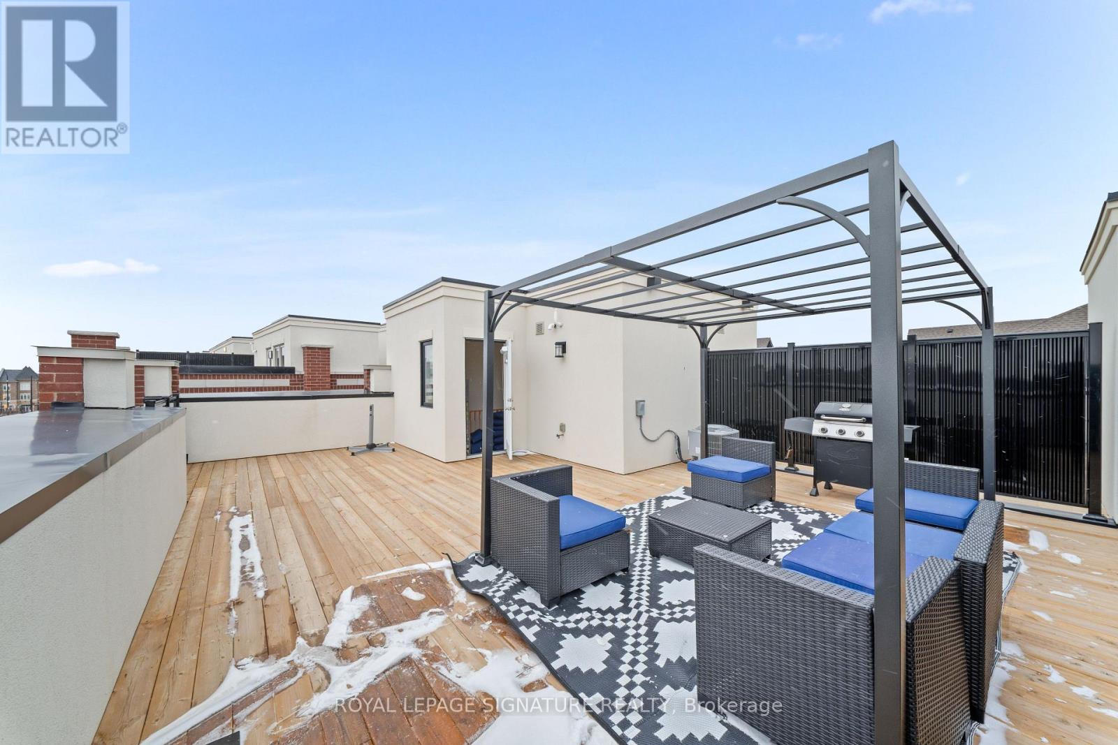 429 Dougall Avenue, Caledon, Ontario L7C 4L5 - Photo 29 - W12982140